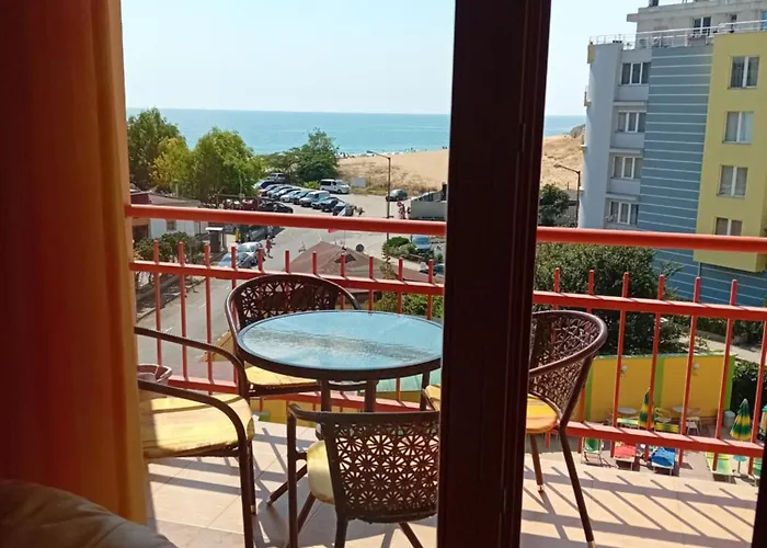 Apartmán златна дюна - до южния плаж на *